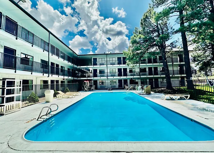 6-flagstaff, Az - West - Woodland Village Hotel Flagstaff