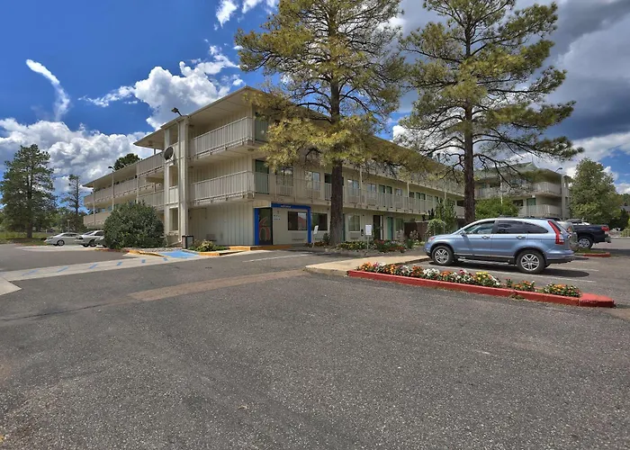 Hotel 6-flagstaff, Az - West - Woodland Village 3*