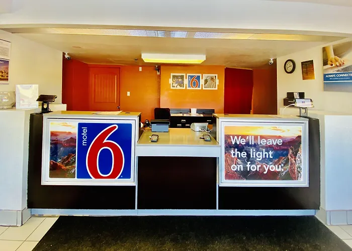 Hotel 6-flagstaff, Az - West - Woodland Village 3*