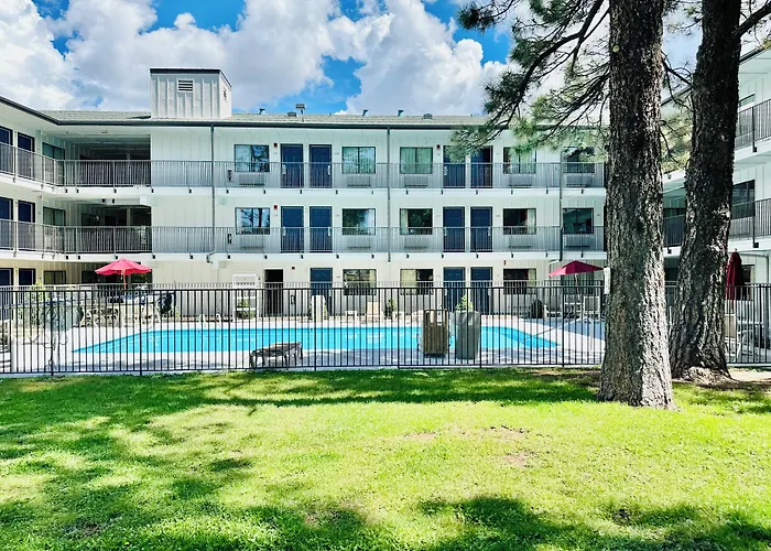 6-flagstaff, Az - West - Woodland Village