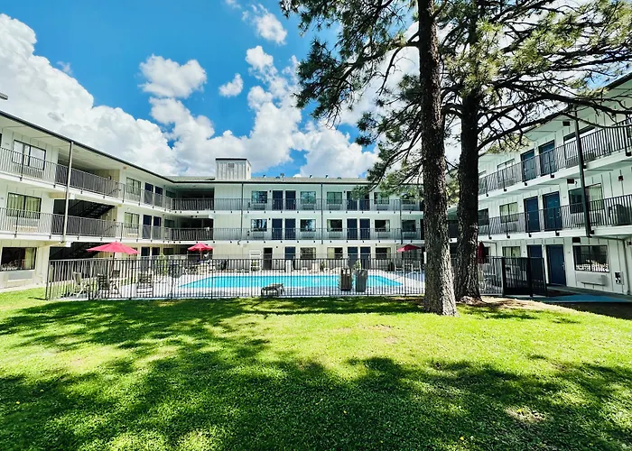 Hotel 6-flagstaff, Az - West - Woodland Village 3*