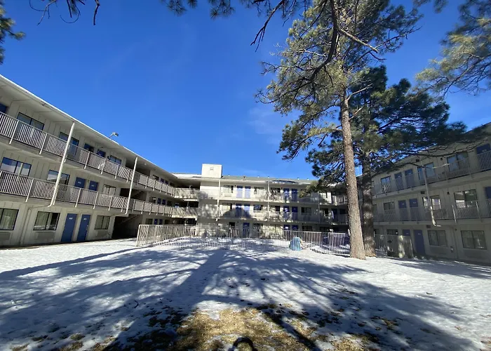 6-flagstaff, Az - West - Woodland Village Hotel