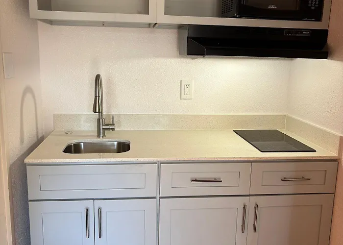 6-flagstaff, Az - West - Woodland Village 3*