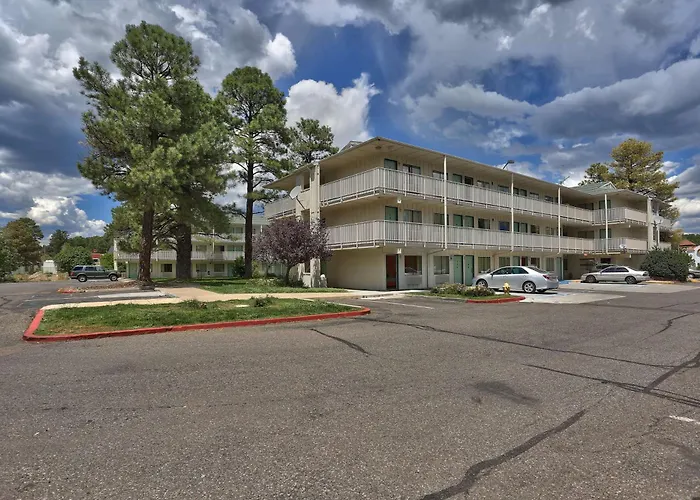 Hotel 6-flagstaff, Az - West - Woodland Village