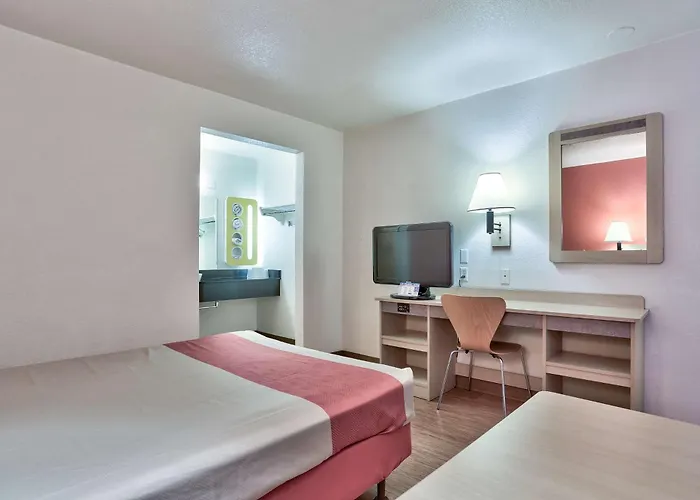6-flagstaff, Az - West - Woodland Village Hotel 3*